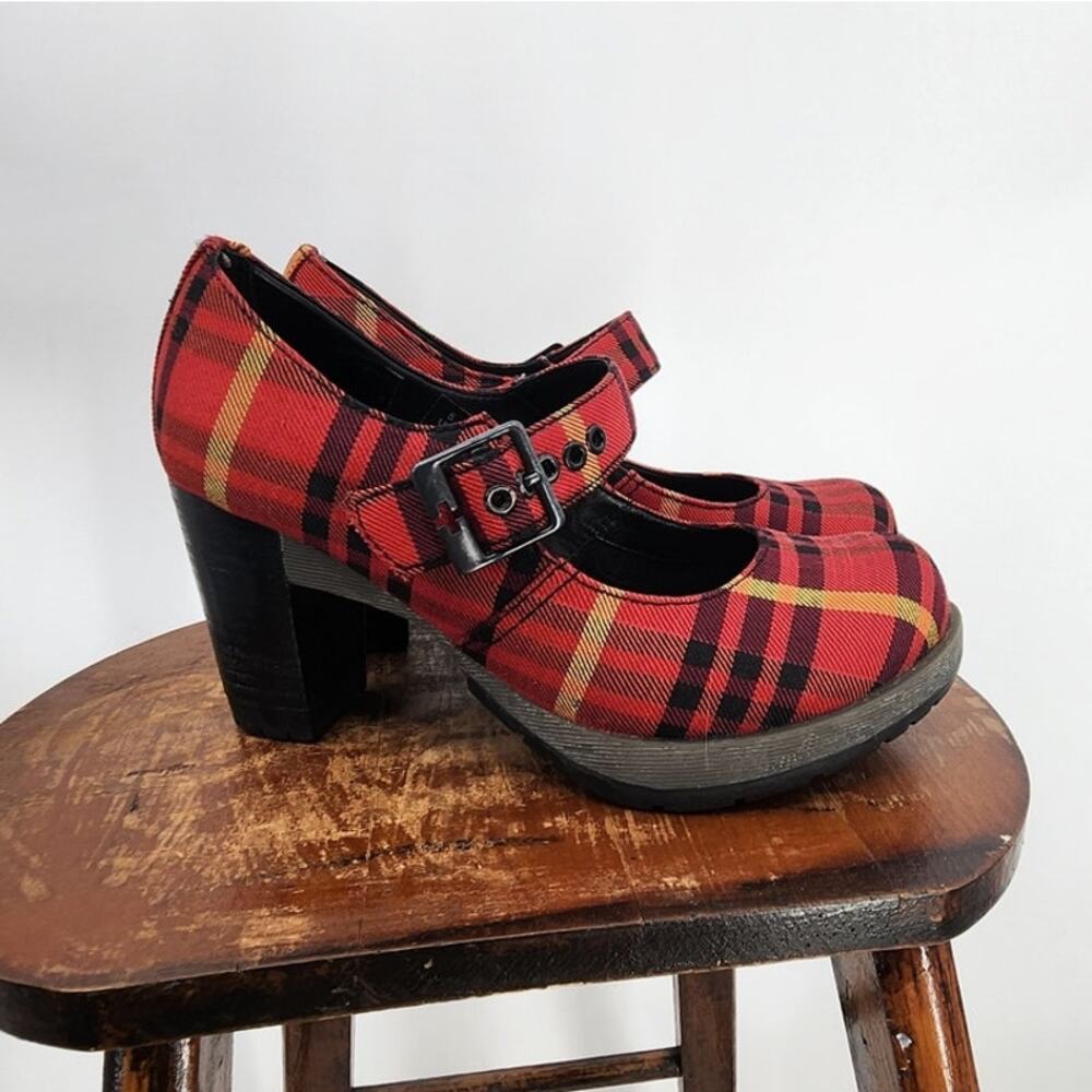 Dr Martens Marlena Heels Tartan Women's Size 7 Super Rare Mary Jane